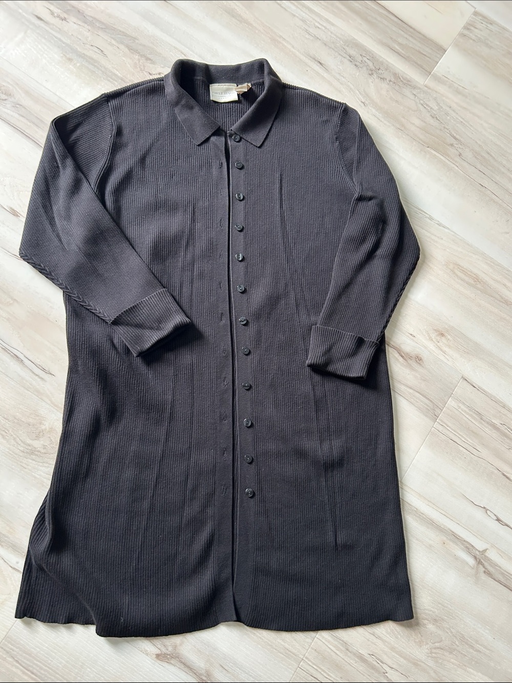 Women’s Black Long Button-Front Knit Cardigan